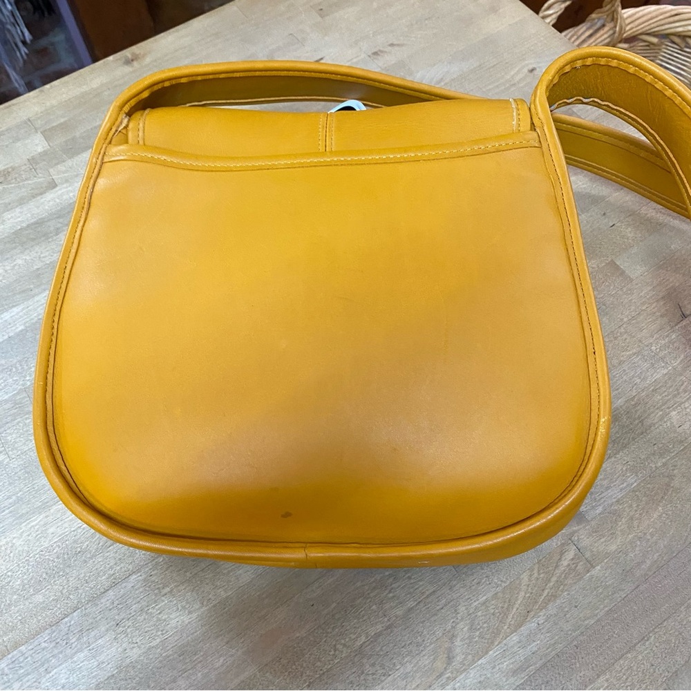 COACH Rare Vintage Ergo Flap Shoulder Bag Golden Yellow - Picture 6 of 9